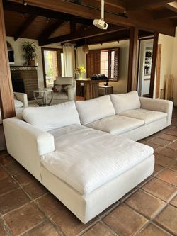 Laguna Sectional Sofa With Chaise