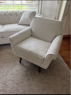 FOR SALE Like New — 3-Piece Living Room Set | $600