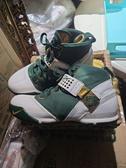LeBron exclusive rare