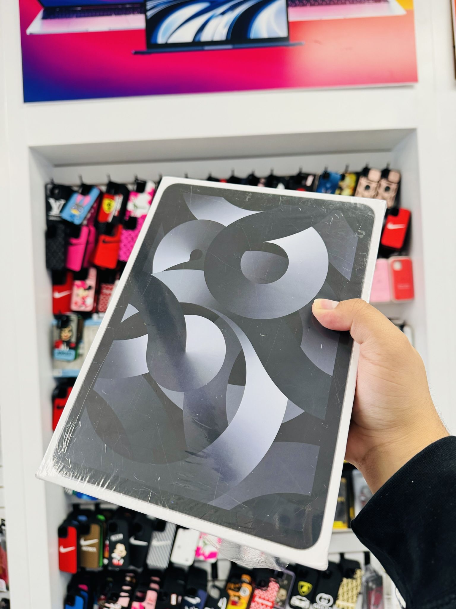 iPad Air 5th Gen 256gb ($80 Down)