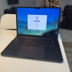MacBook Air 15in M3 16GB