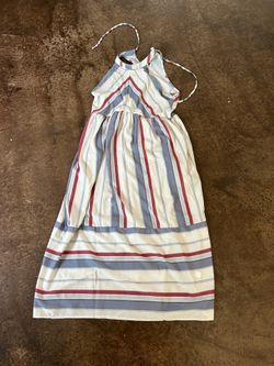 Four (4) beautiful Women dresses for only $20.00