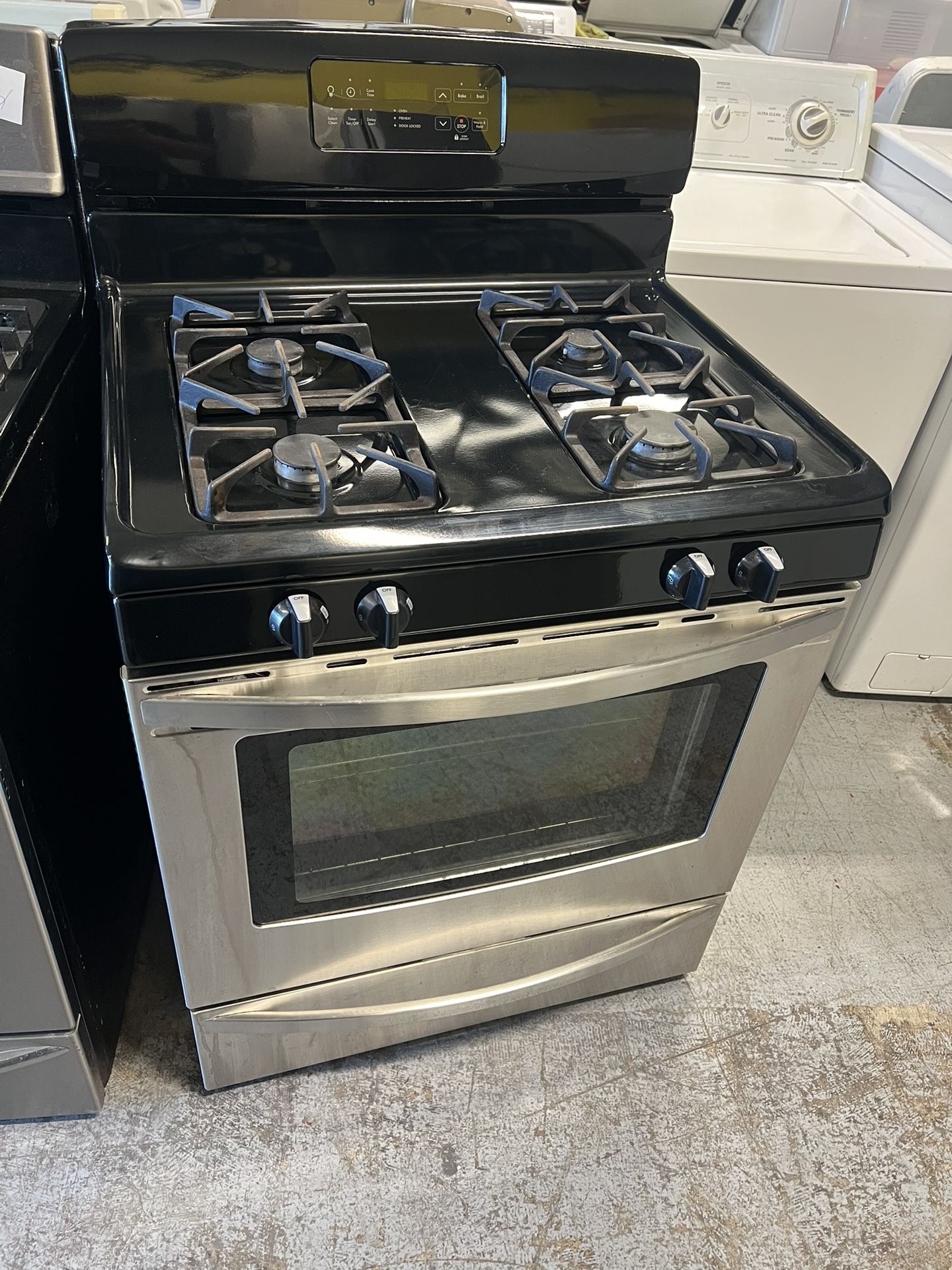 Kenmore 30 Inch Gas Range‼️‼️‼️