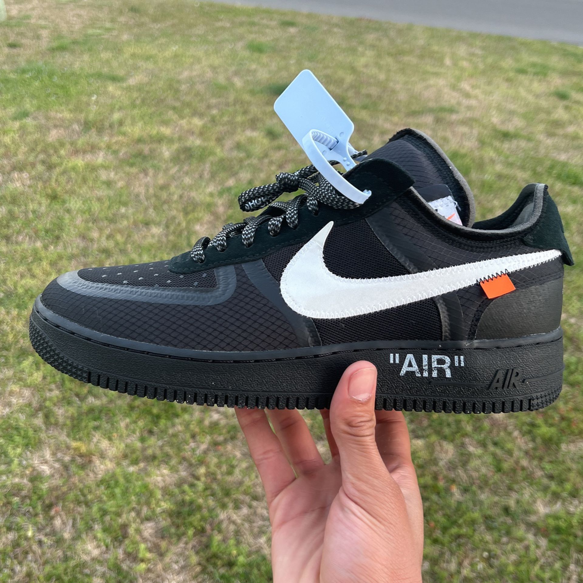 Nike x Off-White Black Air Force 1 Low