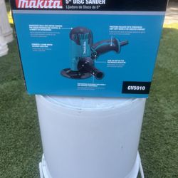 Makita 5” Disc Sander 