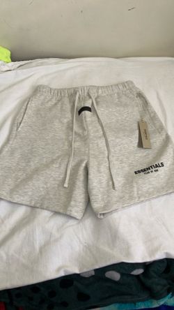 Essentials shorts size L