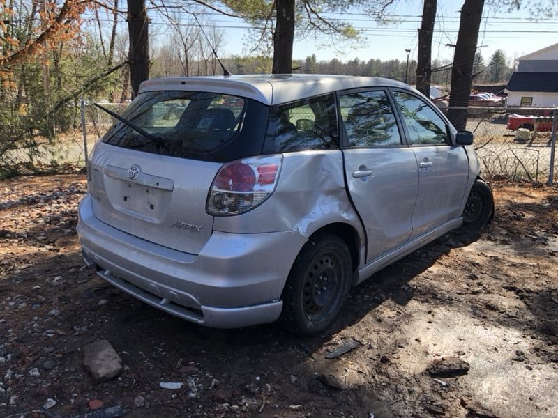06 Toyota Matrix Part Out PARTS