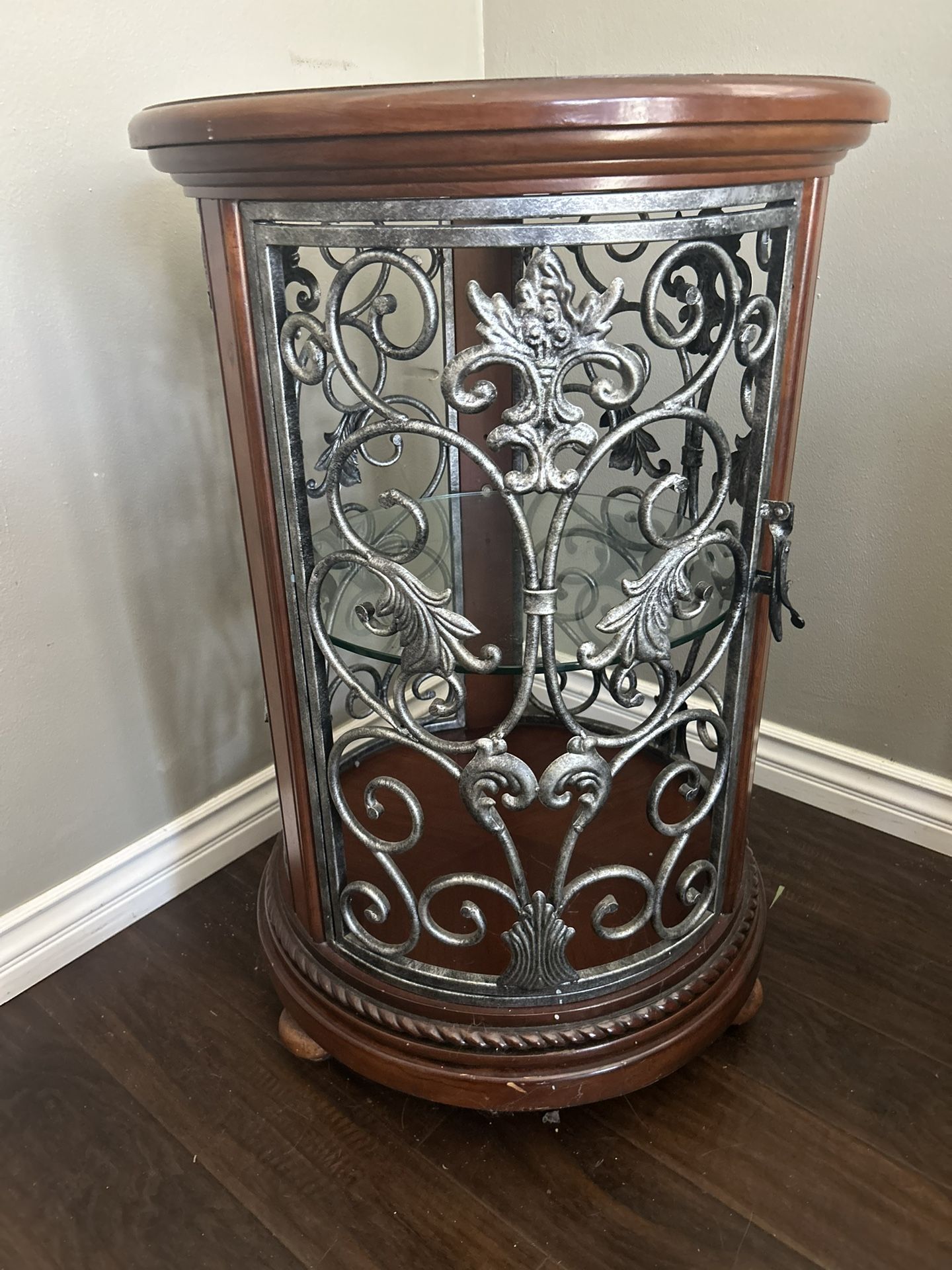 Muti Purpose Cabinet