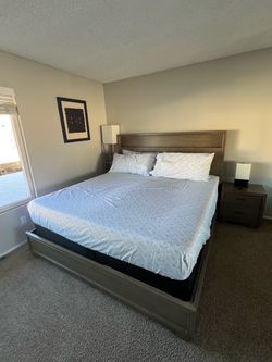 Modern Grey Bedroom Set