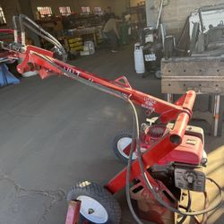 Commercial-Grade Hydraulic Post Hole Digger (Little Beaver NTV11H) + Augers
