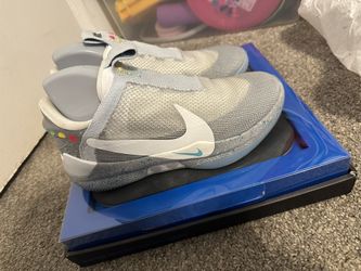 Nike Adapt BB “Air Mag” Size 8 