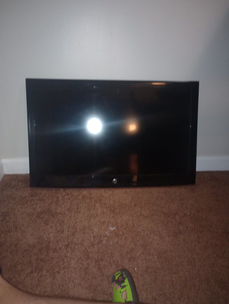 TV Working No Cord Make Offer