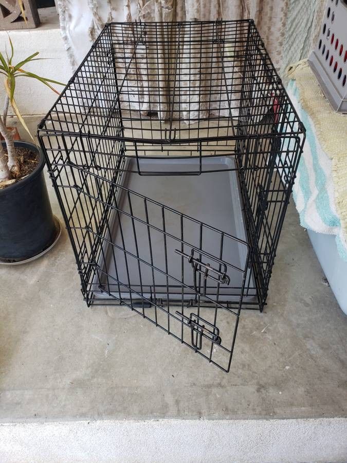 Collapsable Dog Kennel