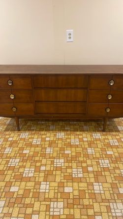 MCM DRESSER-vintage