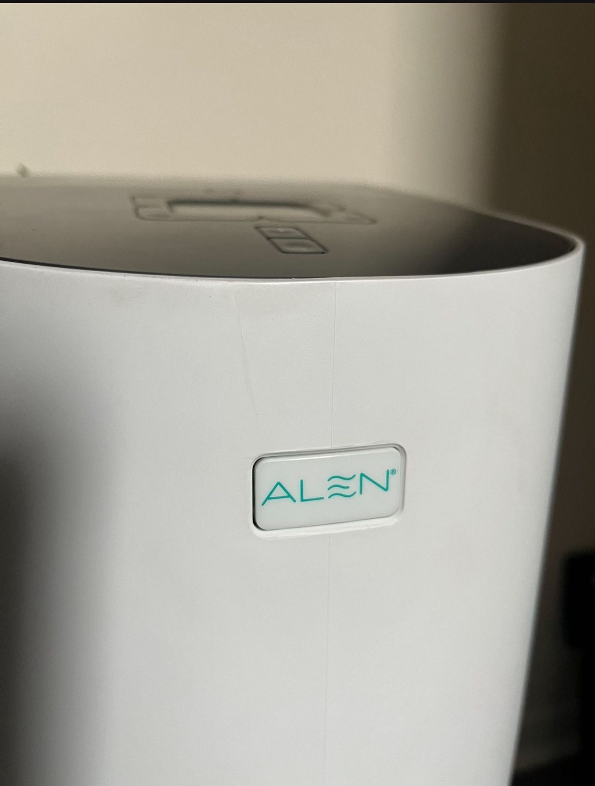 ALEN Air Purifier ( Great Condition)