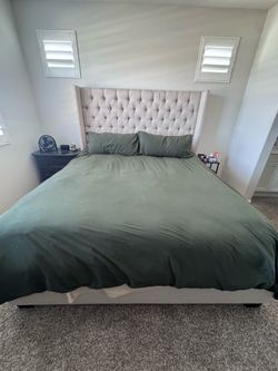 Cali King Tufted bed frame