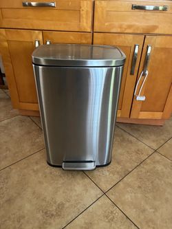 13 gallon Stainless Steel Kitchen Trash Can