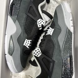 Jordan 4 Fear Sz 8.5 $200 Firm