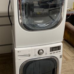 LG Set Washer And Dryer 