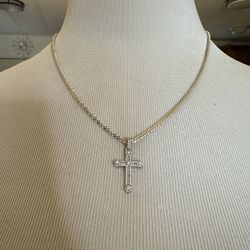 twisted Rock Cross Chain And Pendant 