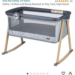 Safety 1st Rest-and-Romp Bassinet 