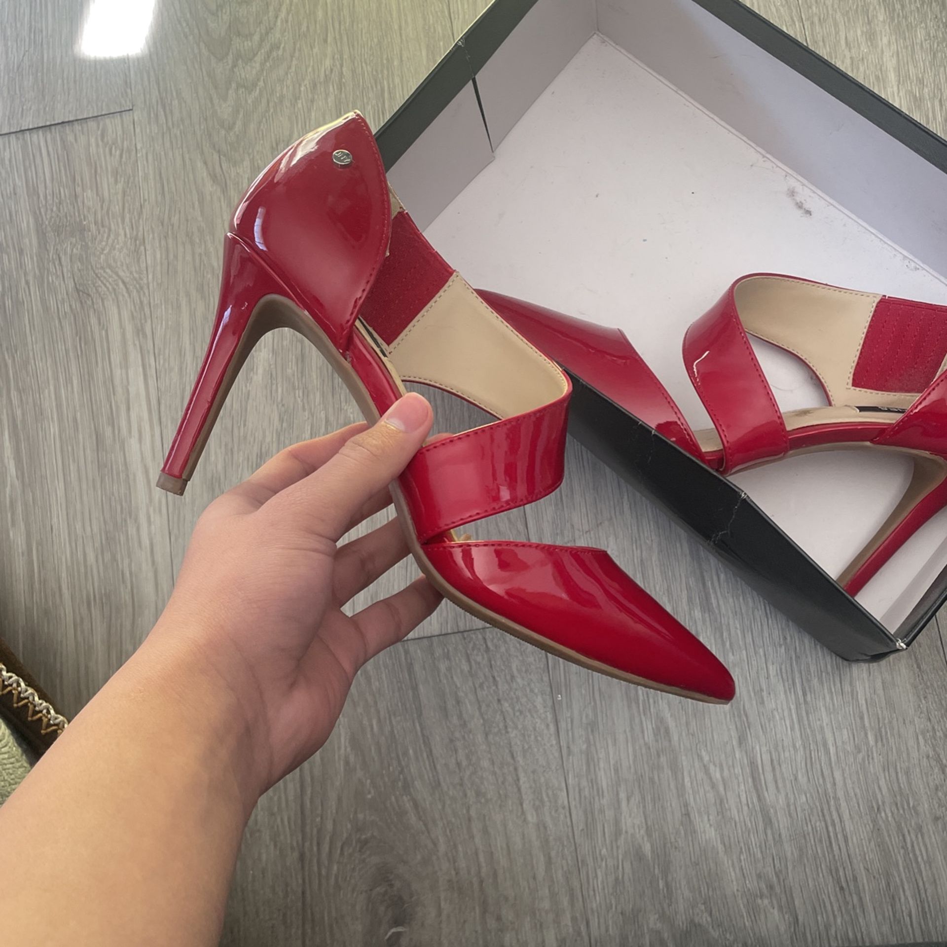 Women’s heel shoes