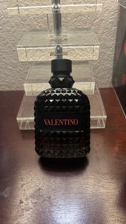 Valentino Born in Roma Coral Fantasy