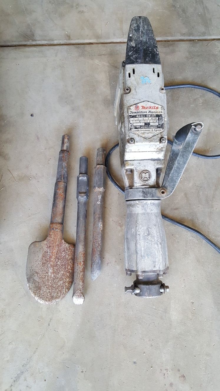 makita demolition hammer model hm1301