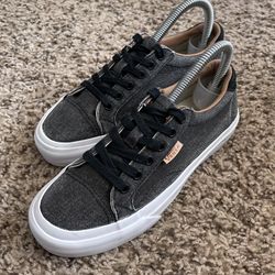 Vans Authentic Classic Sneakers Women’s Size 6 