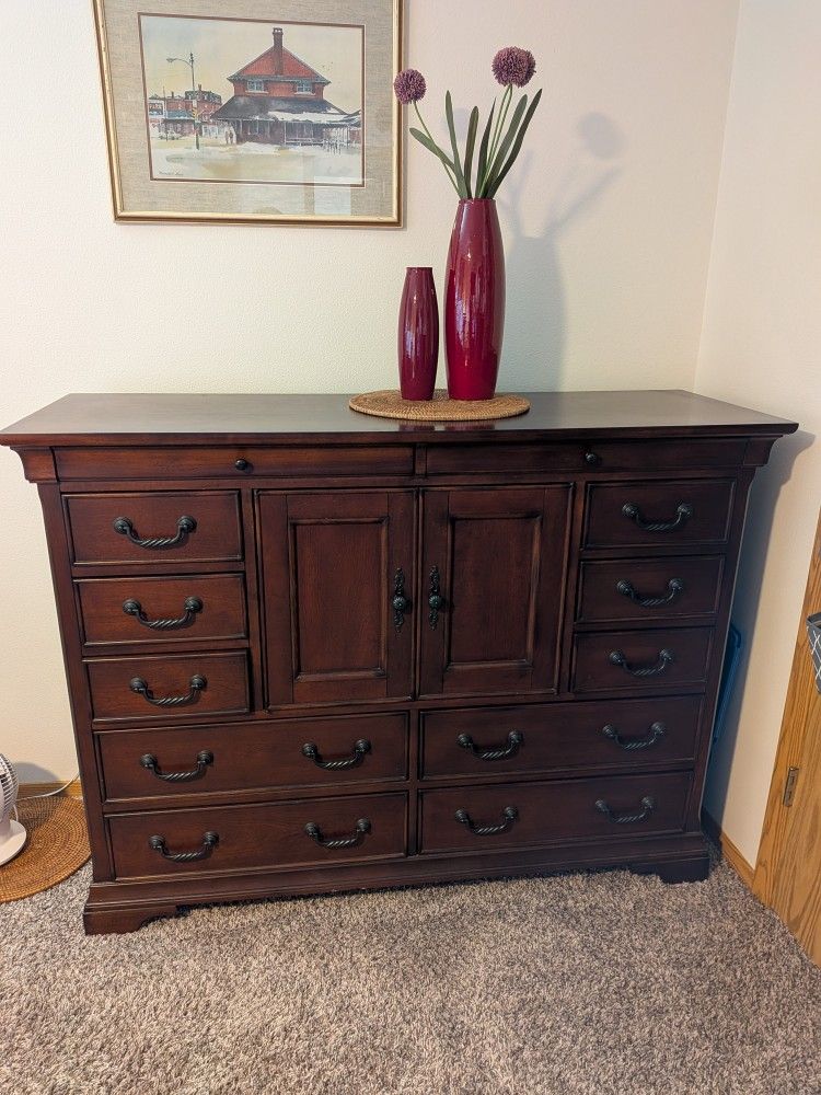 Mule Chest and Two Night Matching Night Stands 