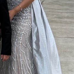 Dress Size 8
