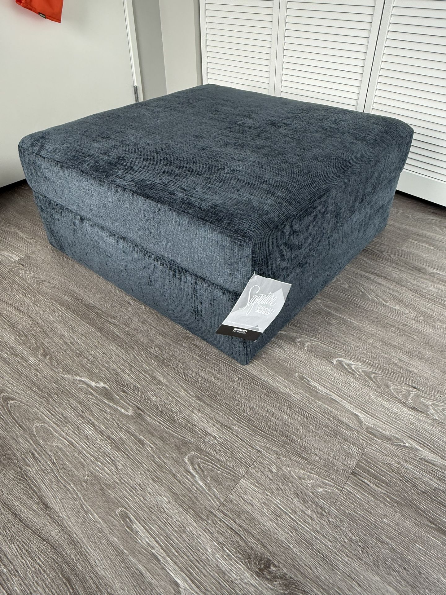 Perfect Ashley Ottoman
