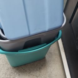 Storage Bins 18 Gallons $6 Each
