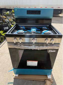 Frigidaire 30 in. 5.1 cu. ft. 5 Burner Freestanding Self-Cleaning Gas Range
