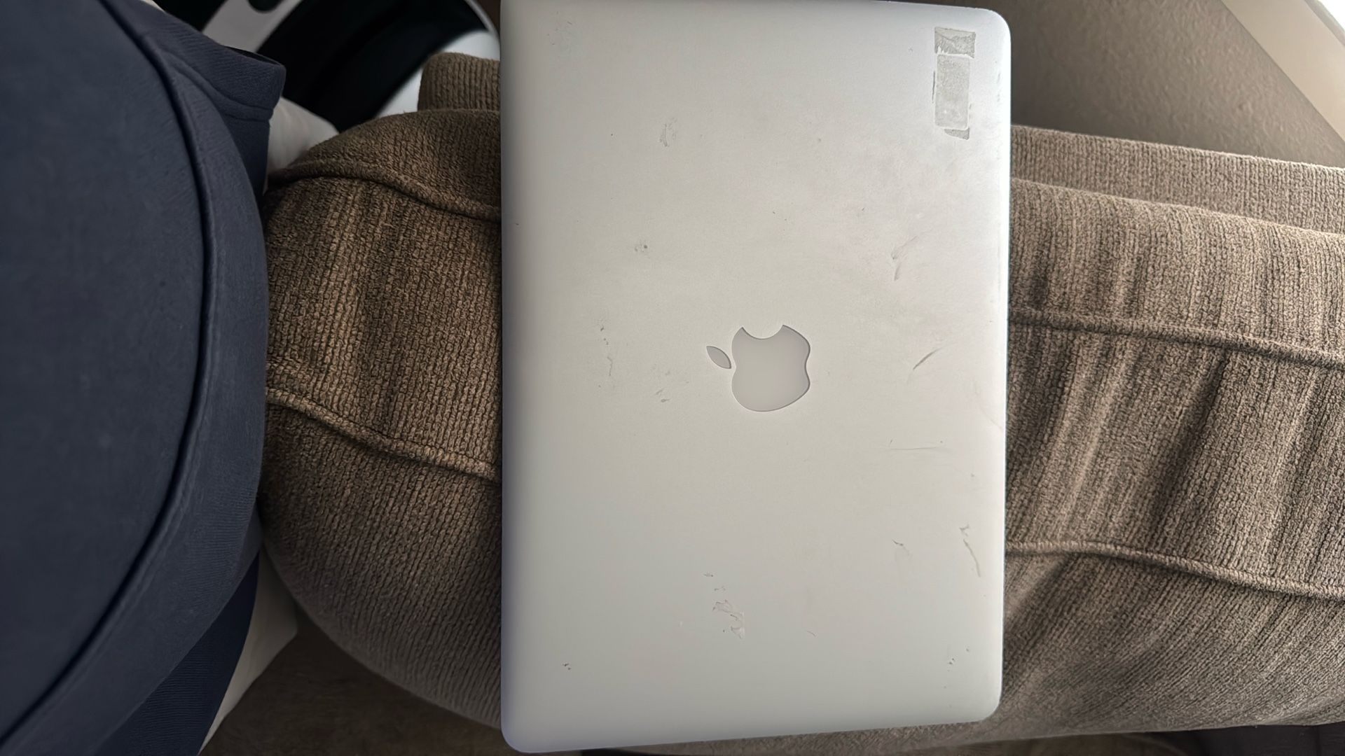 Apple Laptop