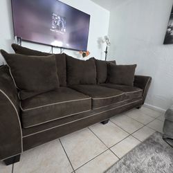 Sofa Espacioso De 3 Plazas