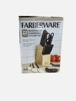 Farberware 22 piece cutlery set.