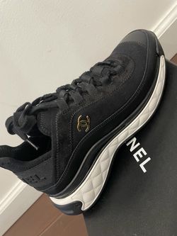Chanel  women sneakers size 37 excellent condition