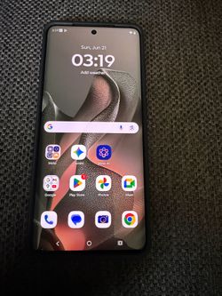 Motorola edged