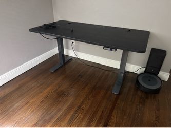 Apex 60” x 27” Height Adjustable Desk with LED Memory Controller