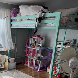 Twin loft Bed
