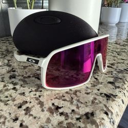 Oakley Sunglasses 