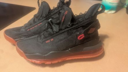 JORDANS MENS SIZE 10