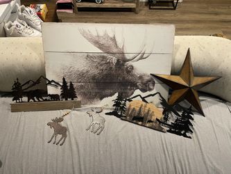 Assorted Decorations