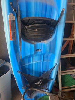 2 Kayaks
