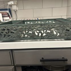 Dinner Plate, Flatware And Napkin Holder