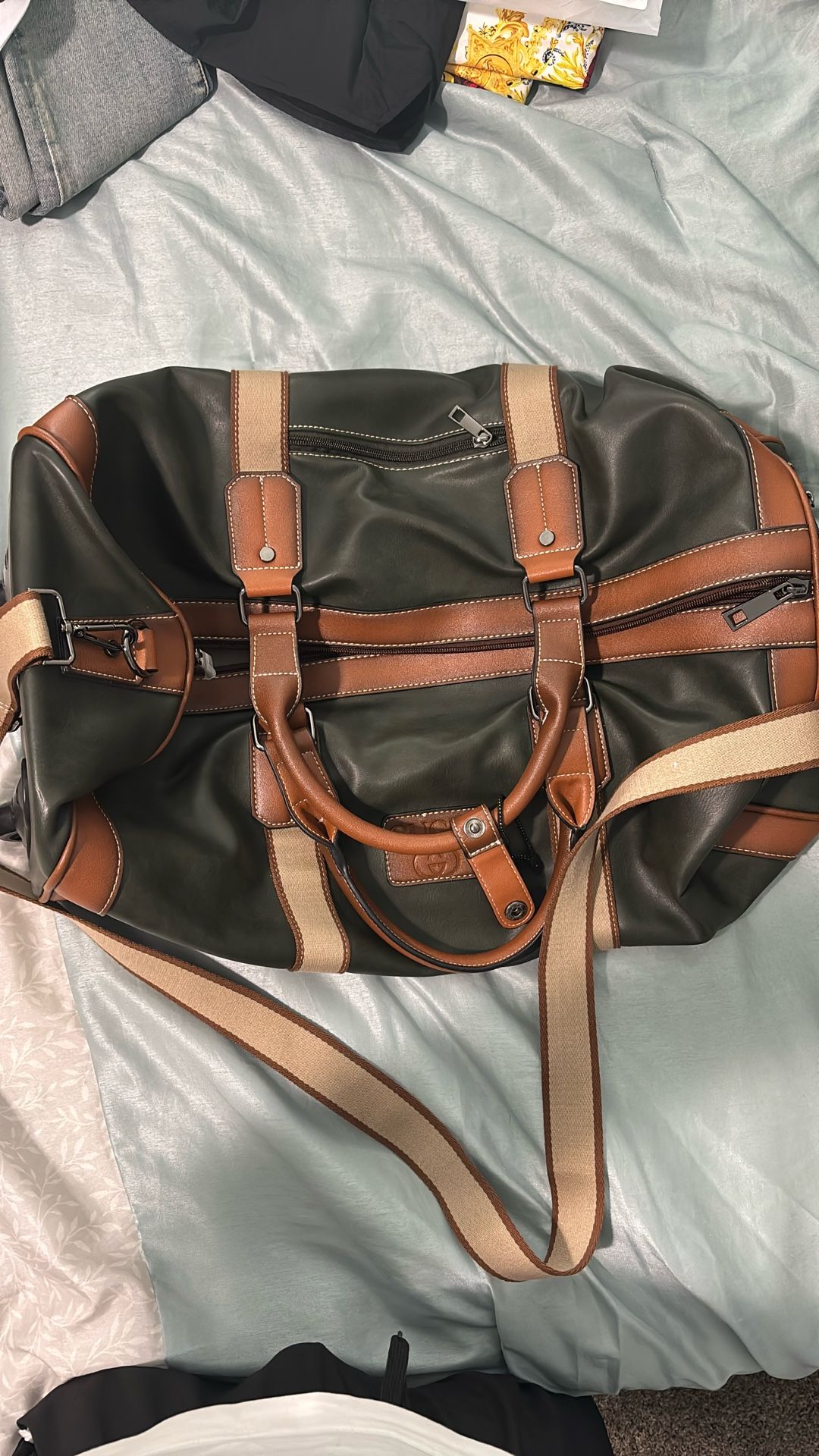 GUXXI ROLLING TRAVEL BAG