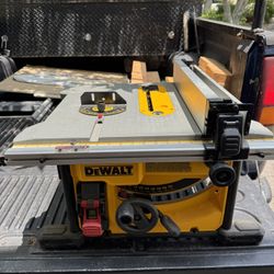 Dewalt 8 1/4” Table Saw