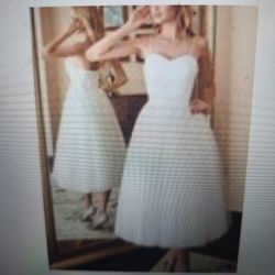 https://offerup.com/redirect/?o=TWlsbHlCcmlkYWwub3Jn White Tulle Tea-Length Ball Gown (Perfect for Bridal Shower or Rehearsal Dinner!)