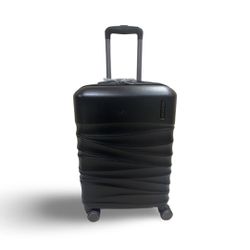 American Tourister Tranquil Carry on Spinner - Black
